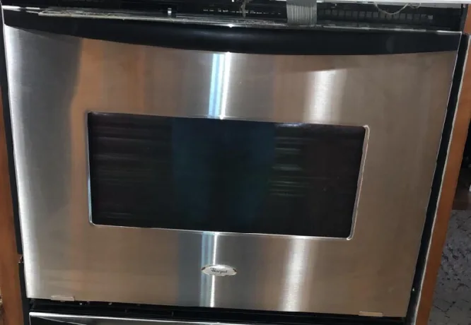 A problem with the lower element of the Whirlpool double oven.